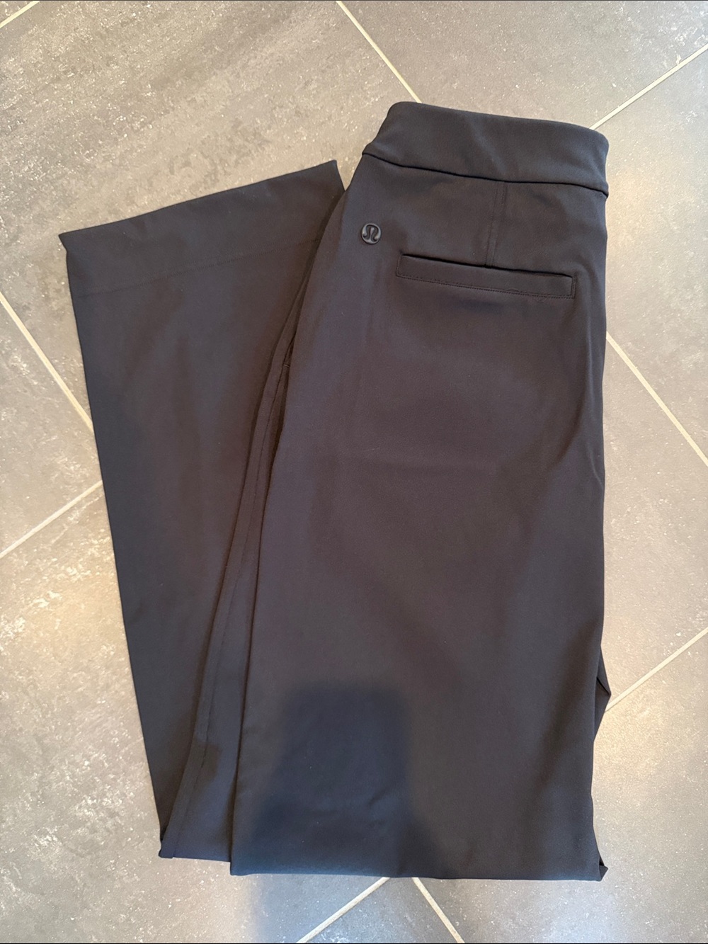 lululemon athletica Women’s Black wide leg Stretch Pants size small